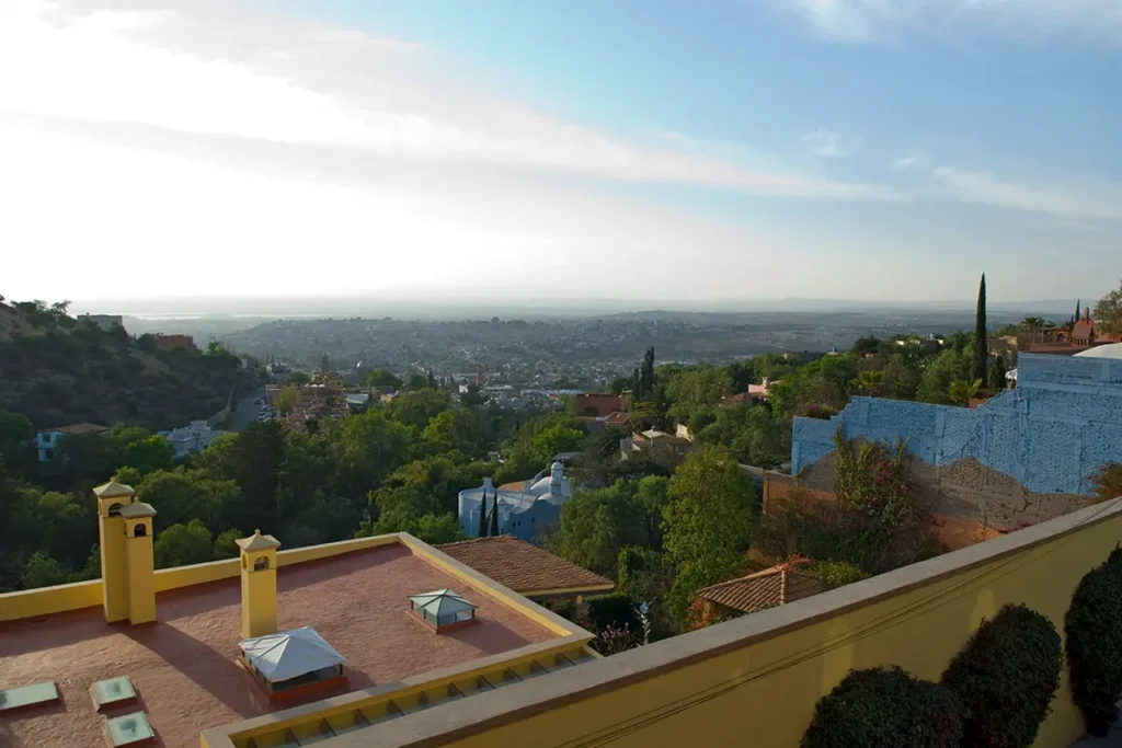 Rooftop terrace with city views in Atascadero San Miguel de Allende